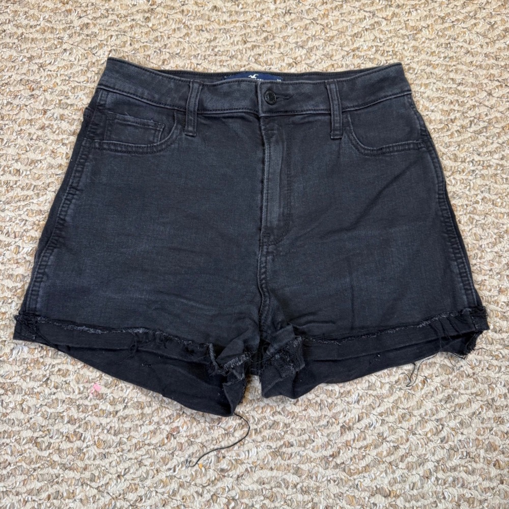 Hollister Curvy Ultra High-Rise Shorts 9 W29 Black Denim Frayed Hem Stretch
